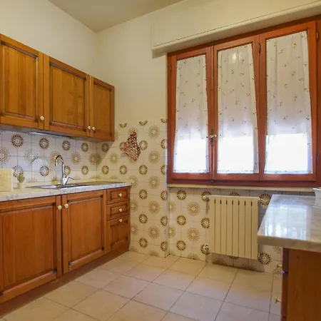 3 Bedroom Stunning In Dei Marmi Forte dei Marmi
