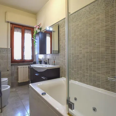 Holiday home 3 Bedroom Stunning In Dei Marmi *